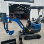 Mini pelle 1 tonne RIPPA R10-6 minipelle compacte diesel Euro 5 pour terrassement et travaux de jardin