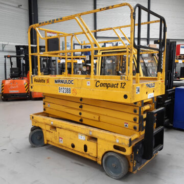 Nacelle ciseaux électrique Haulotte Compact 12 occasion pour travaux en hauteur